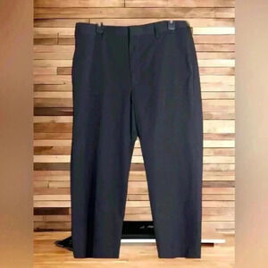 Merona Men's 36/30 Flat-Front Black Dress Pants.  One back button is missing.